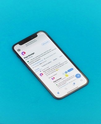 iPhone & iPad Applications
